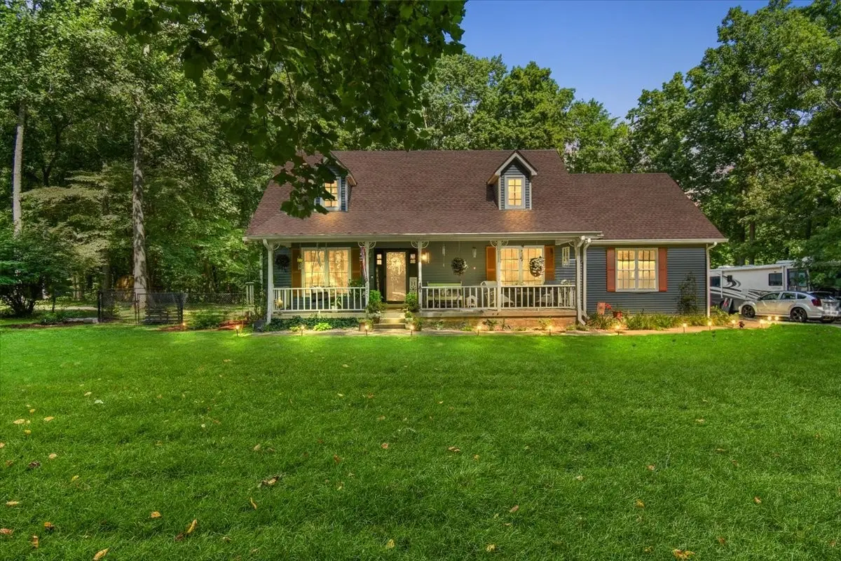625 Mag A Mor Dr, Lafayette, TN 37083 - #1