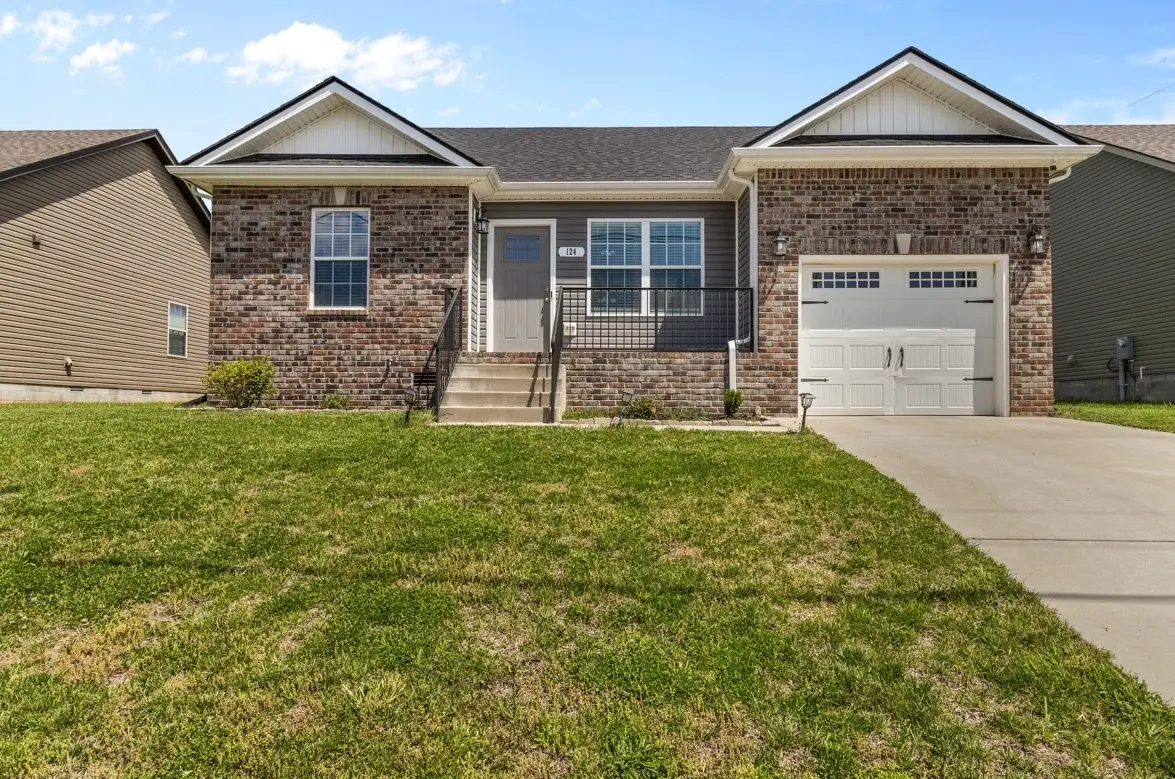124 Ambridge St, Oak Grove, KY 42262 - #1