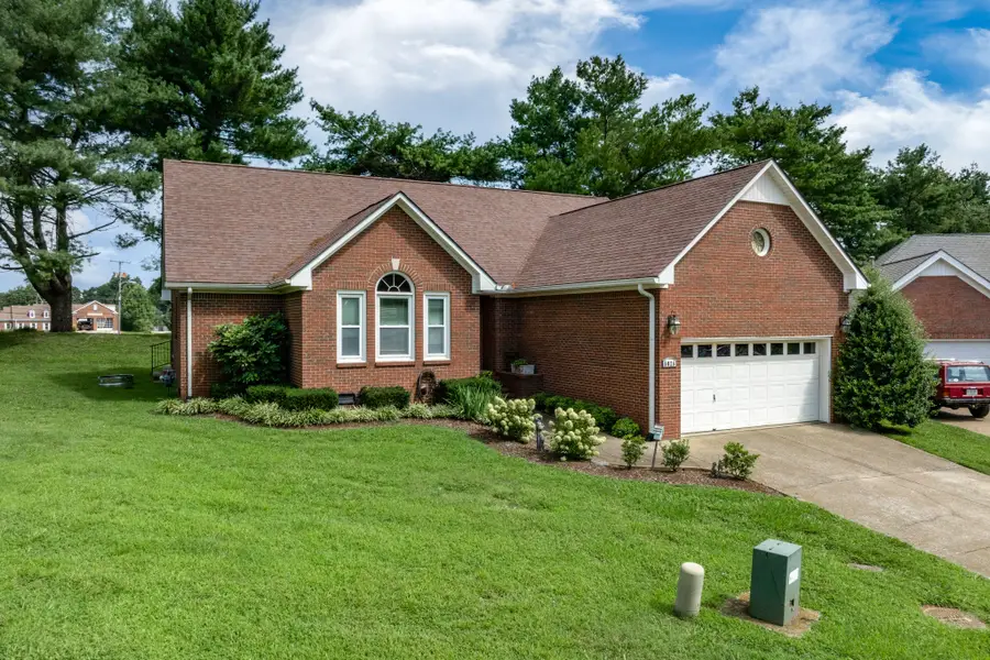 5026 Camelot Dr, Columbia, TN 38401 - #2