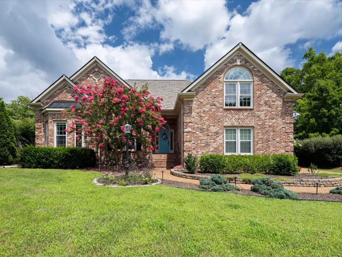 4060 Oxford Glen Dr, Franklin, TN 37067 - #1