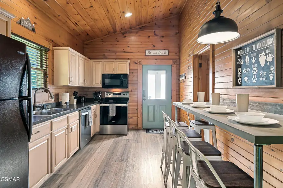 511 Houser Road, Gatlinburg, TN 37738 - #3