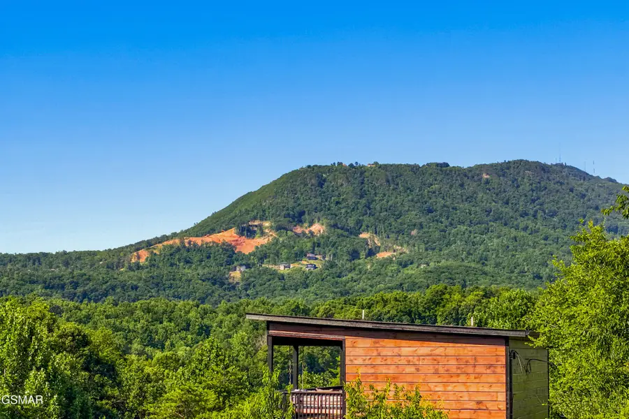 1455 Honey Oaks Way, Sevierville, TN 37876 - #2