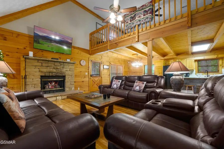 3619 Country Pines Way, Sevierville, TN 37876 - #3