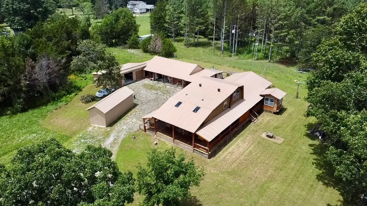 5340 Lunns Store Rd, Chapel Hill, TN 37034 - #1