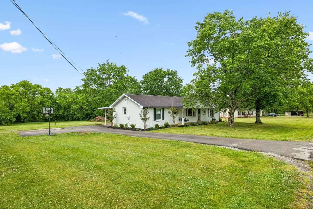 174 Young Rd, Lebanon, TN 37090 - #1