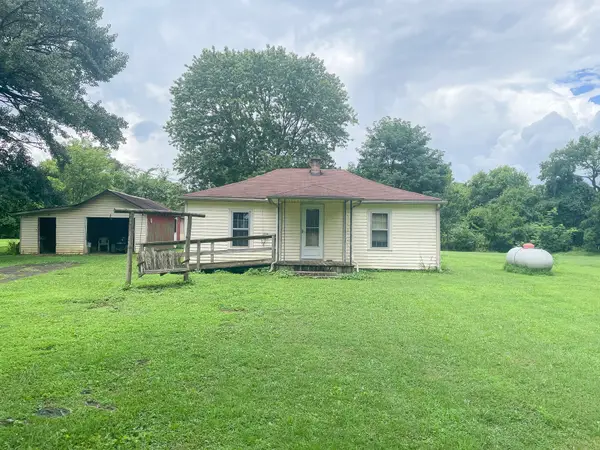 462 County Farm Rd, Murfreesboro, TN 37127