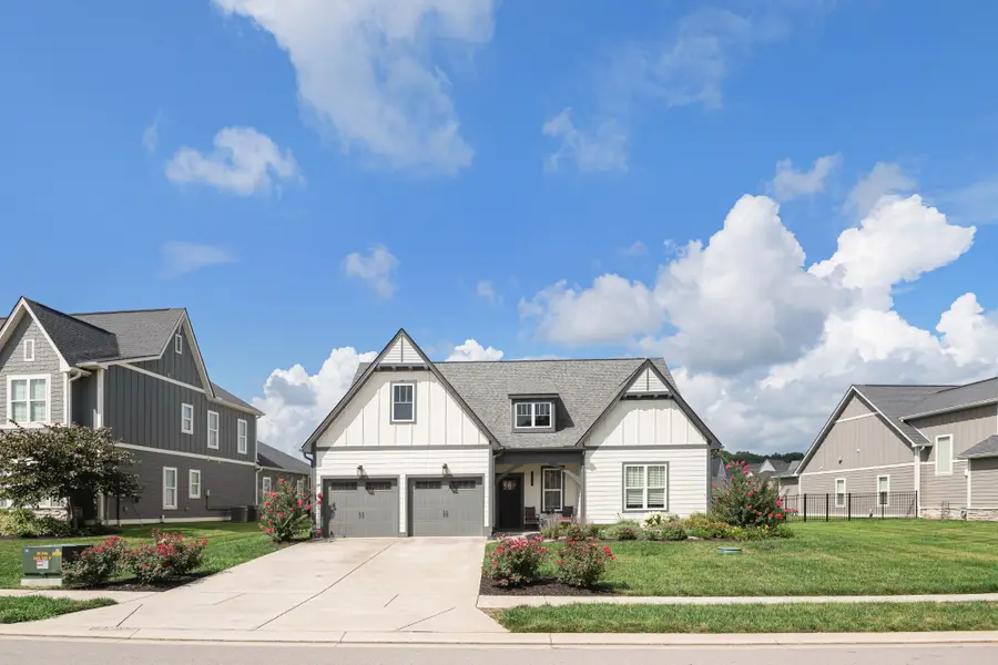 7569 Delancey Dr, College Grove, TN 37046 - #2