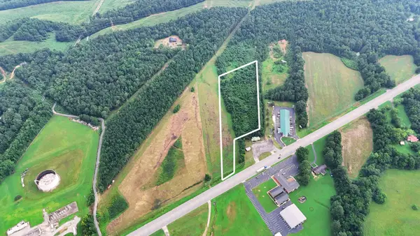 1241 Broadway Ave, New Johnsonville, TN 37134