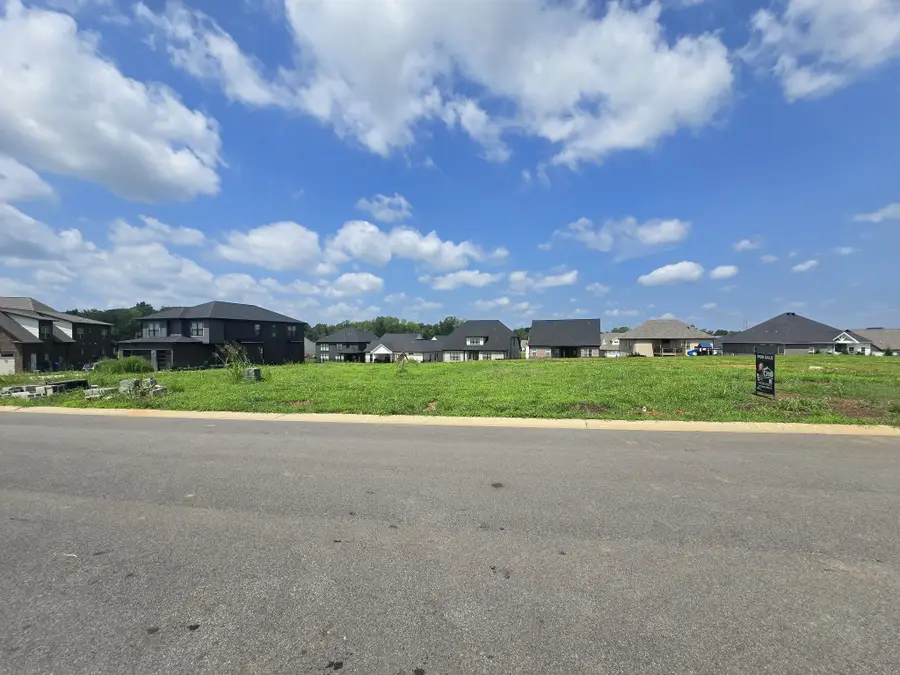 422 Blue Ridge Ct, Clarksville, TN 37043 - #2