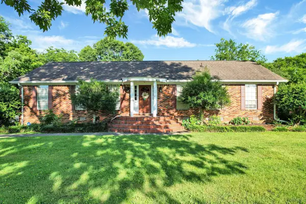 3820 Ne Charleston Drive Ne, Cleveland, TN 37312