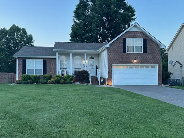 612 Bradford Dr, Gallatin, TN 37066