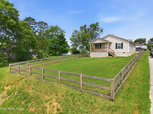 2721 Carson Ave, Knoxville, TN 37917