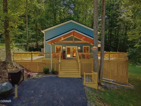 760 Boone Acres Lane, Pigeon Forge, TN 37863
