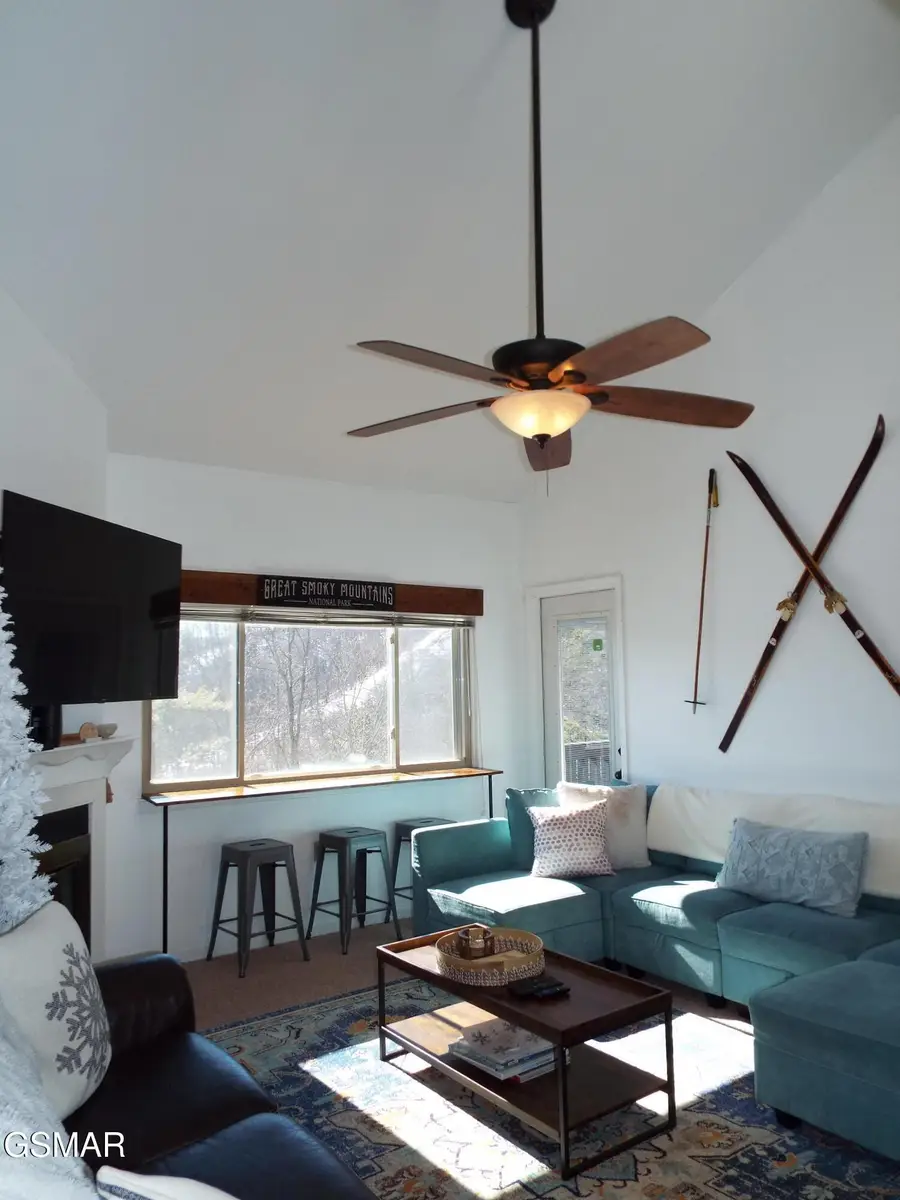 1380 Ski View Drive #3303, Gatlinburg, TN 37738 - #3