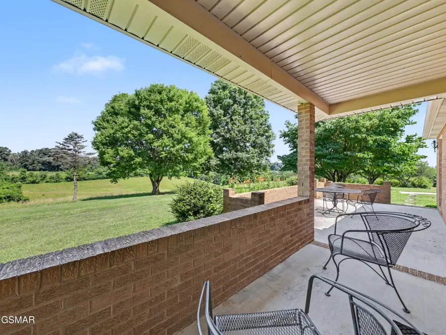 377 Thomas Loop Road, Sevierville, TN 37876 - #3
