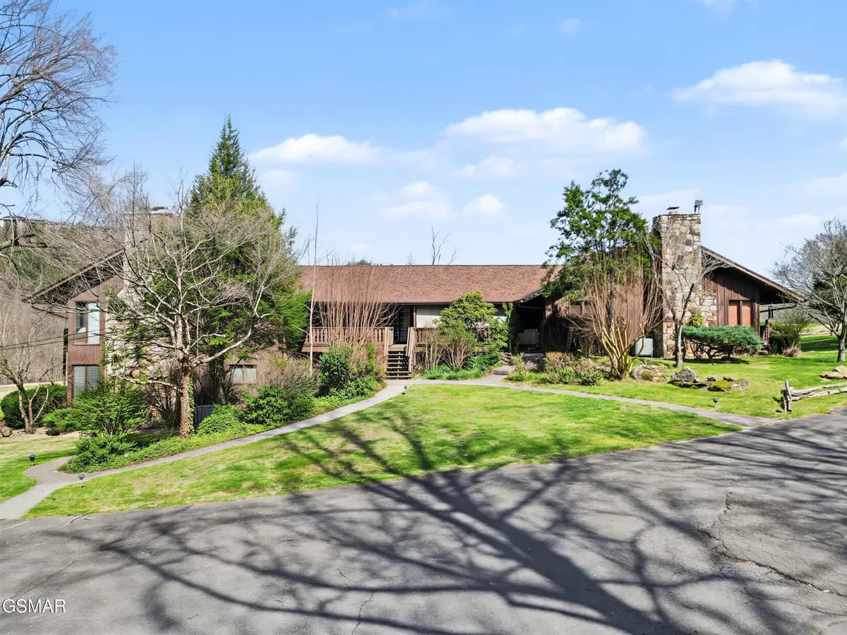 3815 E Parkway #6, Gatlinburg, TN 37738 - #1