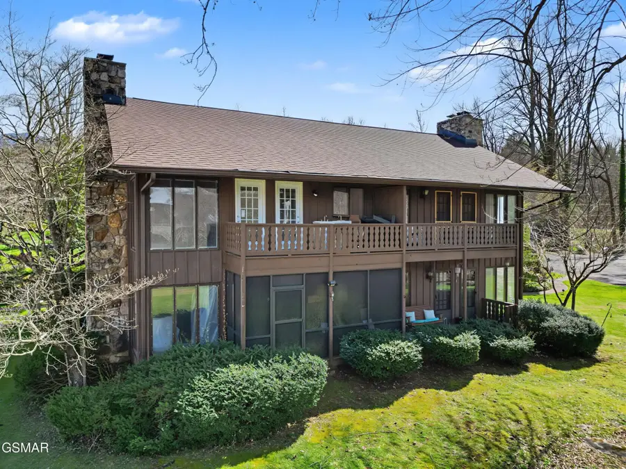3815 E Parkway #6, Gatlinburg, TN 37738 - #3
