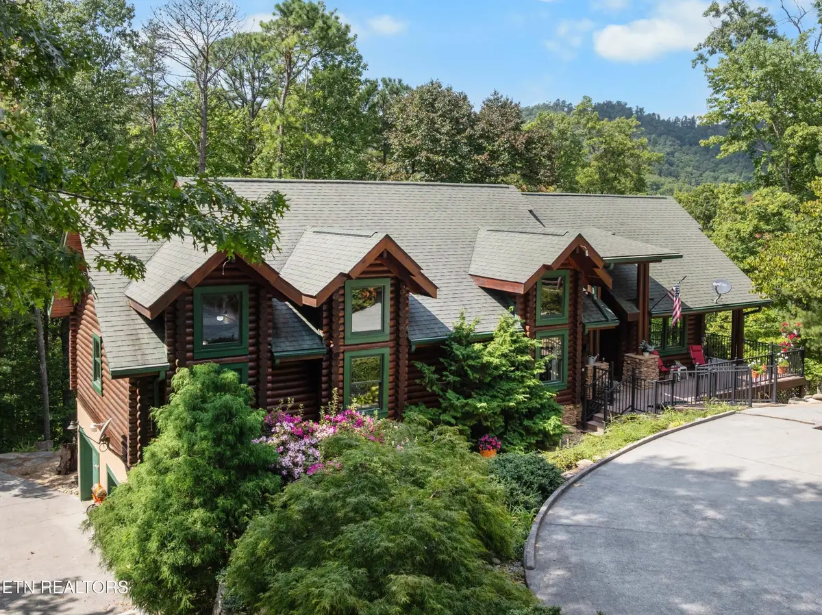 3123 Rocking Chair Lane, Sevierville, TN 37862 - #1