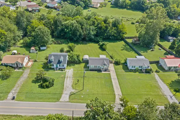250 Hugh Hunter Rd, Oak Grove, KY 42262