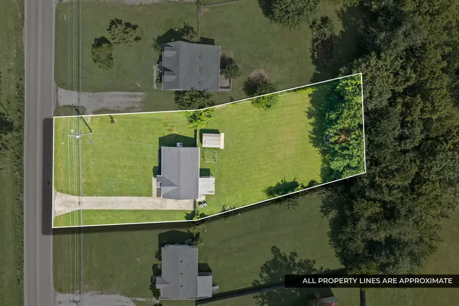 250 Hugh Hunter Rd, Oak Grove, KY 42262 - #2