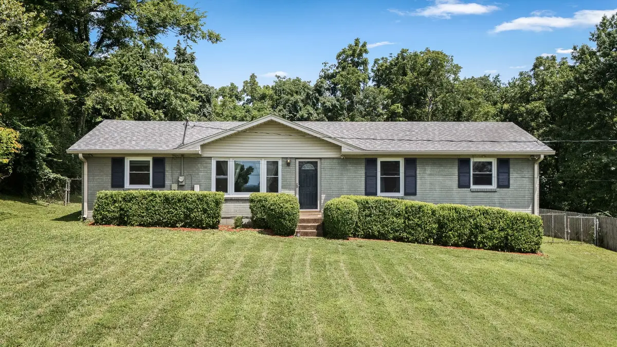 710 Elba Dr, Goodlettsville, TN 37072 - #1