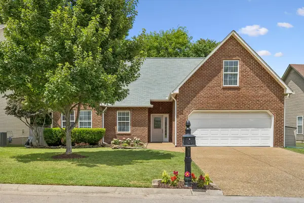1271 Baker Creek Dr, Spring Hill, TN 37174