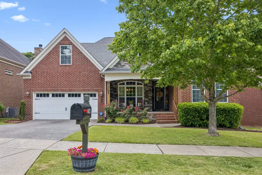6013 Christmas Dr, Nolensville, TN 37135 - #3