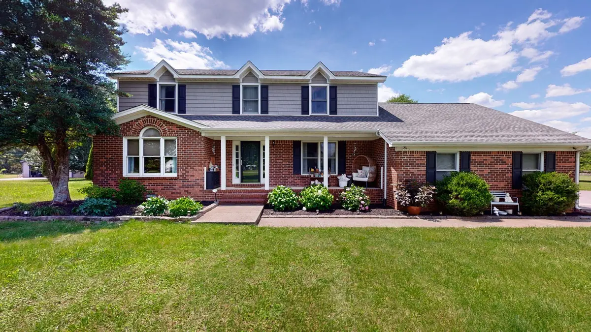 7770 Bridlewood Dr, Christiana, TN 37037 - #1