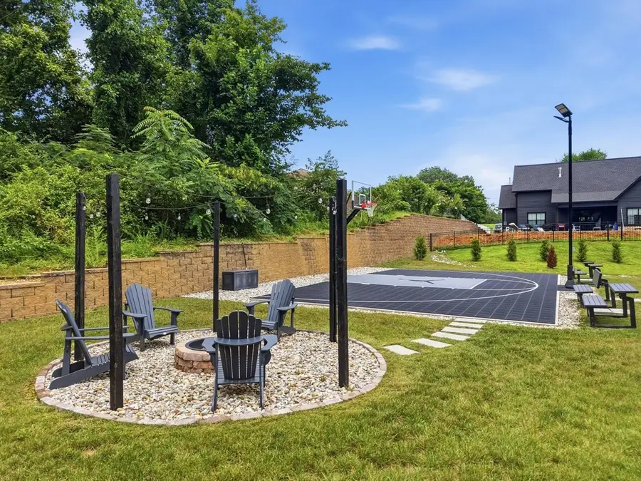 629 Longstreet Dr, Cookeville, TN 38506 - #3