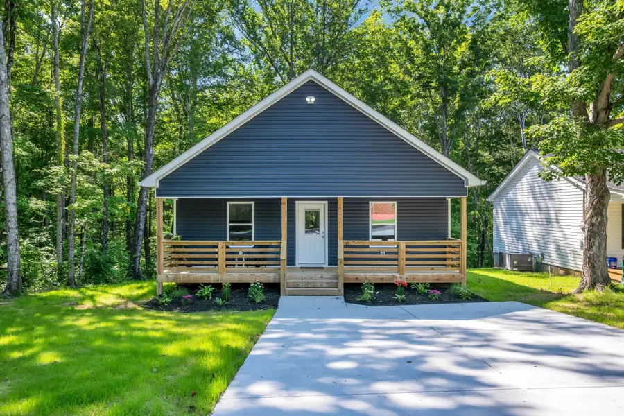 2411 Bell St, Ashland City, TN 37015 - #3