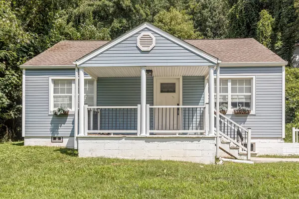 632 W Tri County Boulevard, Oliver Springs, TN 37840