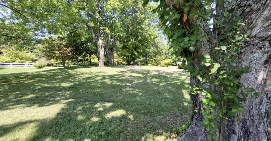 416 Bellamy Ln, Clarksville, TN 37043 - #3