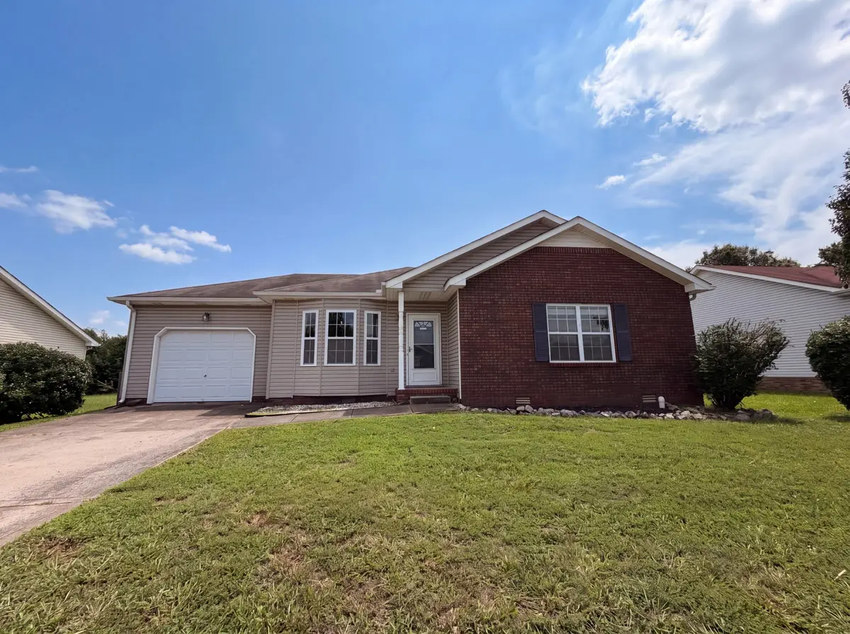 234 Grassmire Dr, Clarksville, TN 37042 - #1