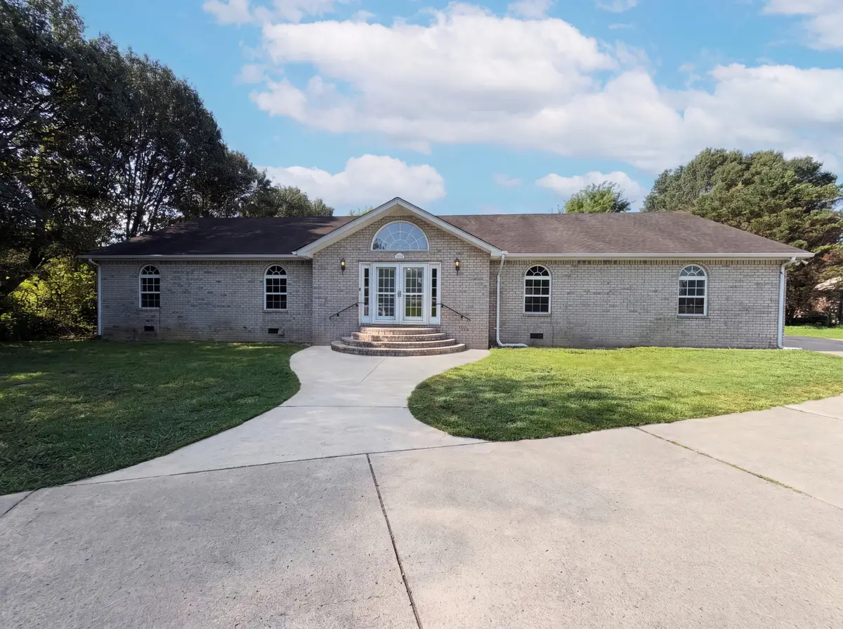 807 W Thompson Ln, Murfreesboro, TN 37129 - #1