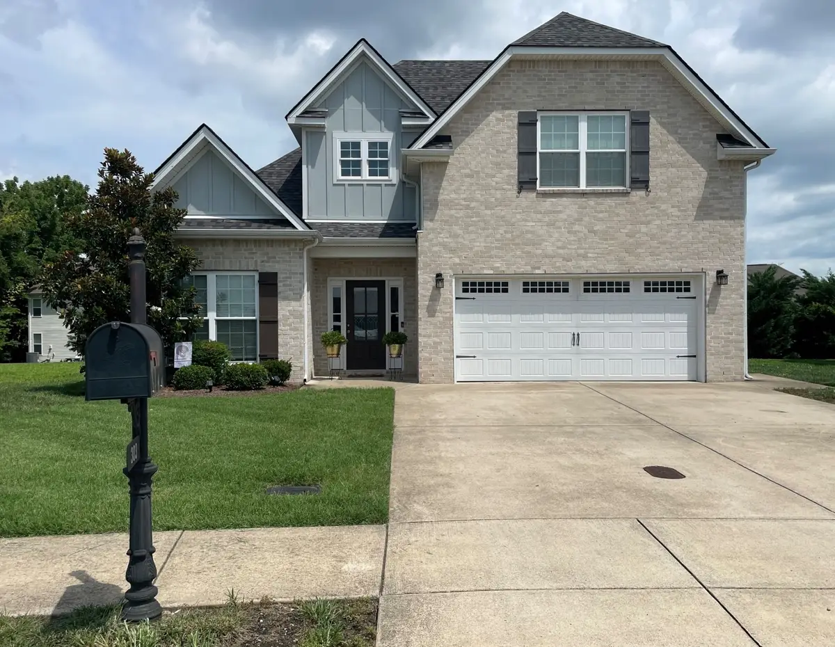 303 Edna May Dr, Murfreesboro, TN 37128 - #1
