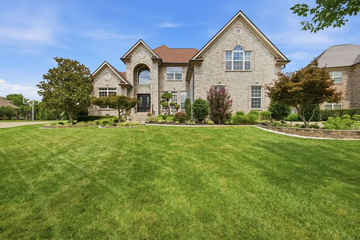 3356 Clovercroft Dr, Murfreesboro, TN 37130 - #1