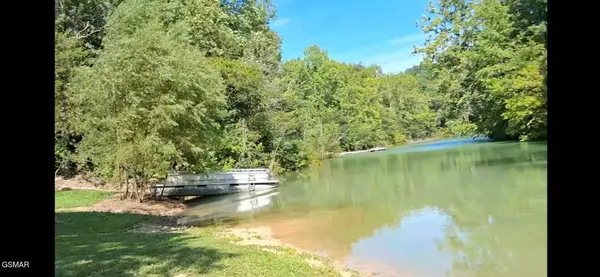 798 Fairgarden Circle, Sevierville, TN 37876