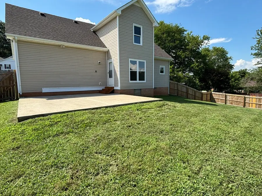 2687 Blue Willow Ct, Clarksville, TN 37042 - #2