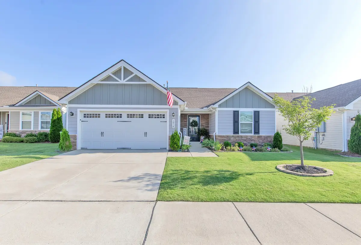 1014 Wilkinson Ln, White House, TN 37188 - #1
