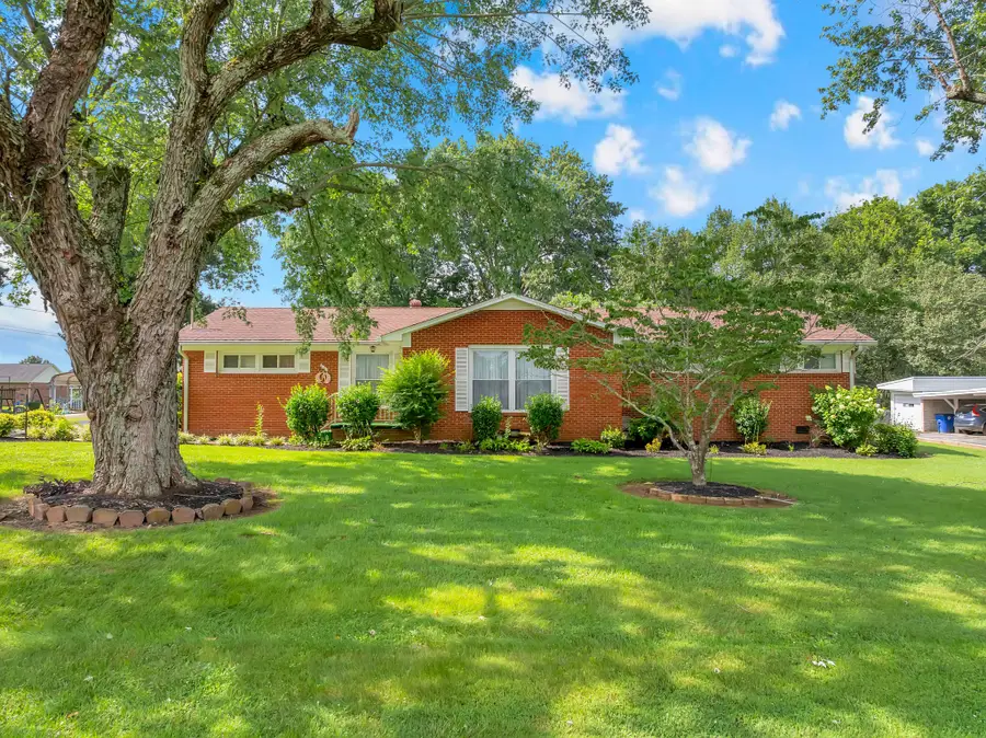 201 Cloverdale Rd, Shelbyville, TN 37160 - #3