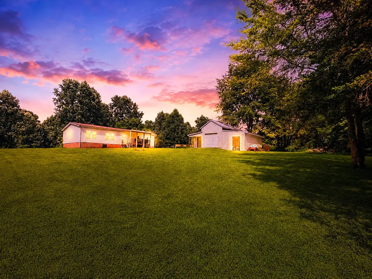 1818 Groveland Ridge Rd, Columbia, TN 38401 - #1