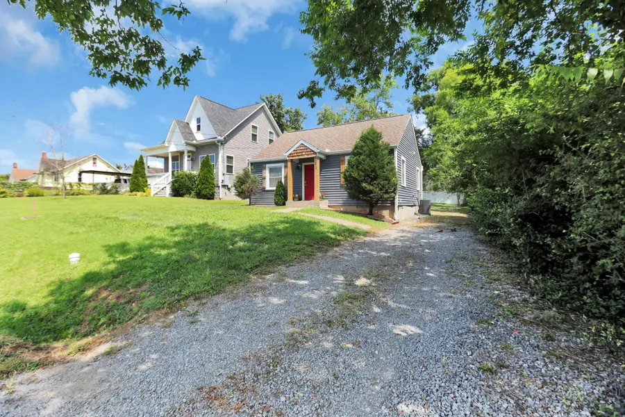 217 Wiley St, Madison, TN 37115 - #3