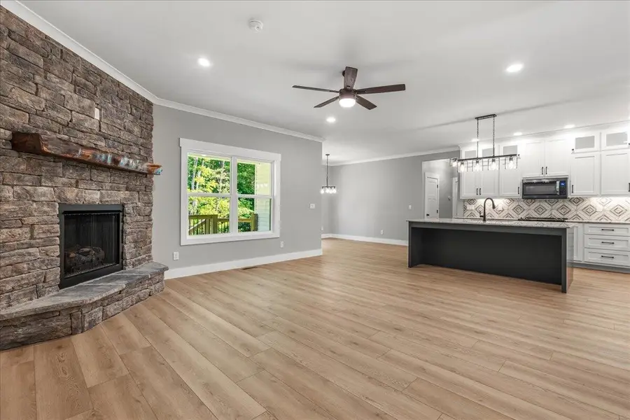 305 Shadows Lawn Drive, Athens, TN 37303 - #3