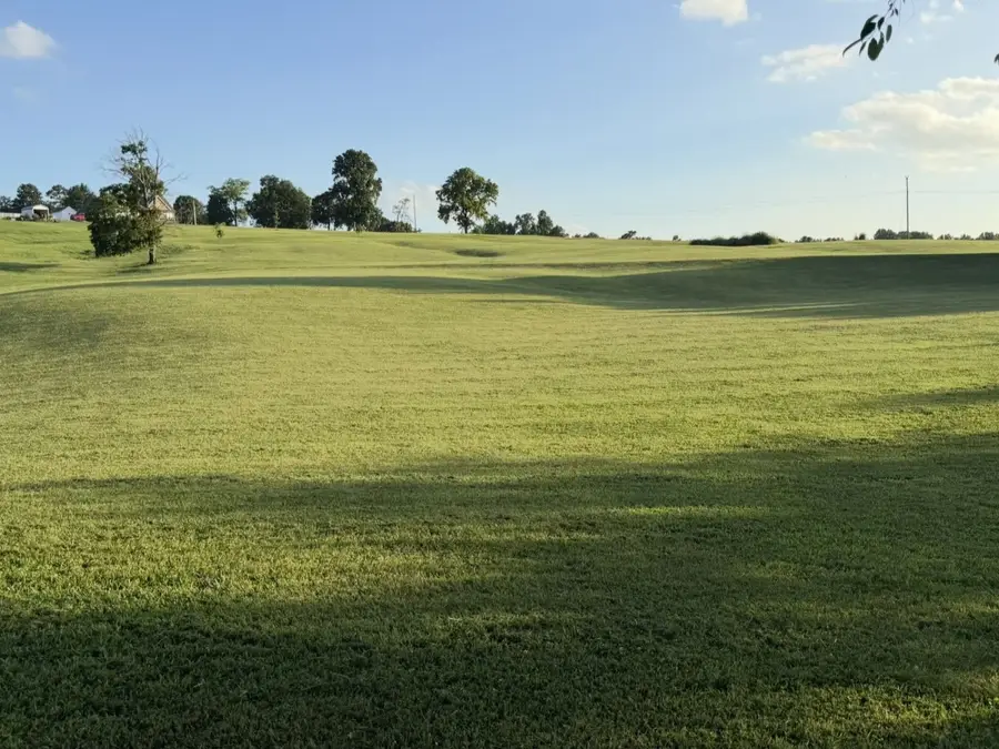 215 Harper Ln, McMinnville, TN 37110 - #2