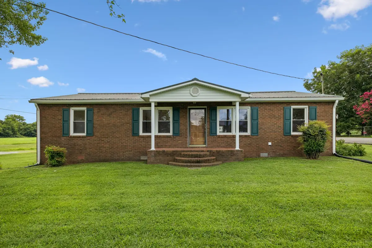 861 Fox Ln, Lewisburg, TN 37091 - #1
