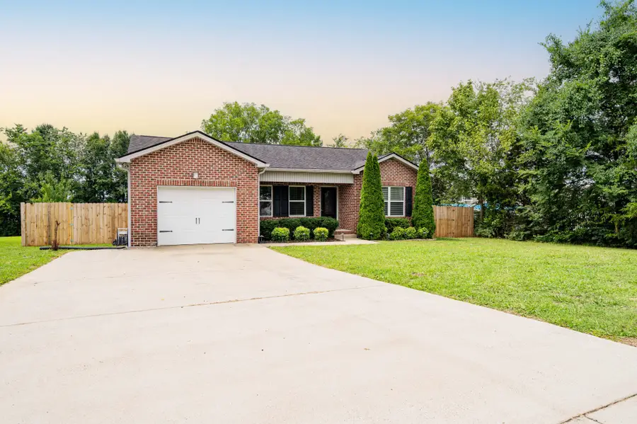 516 Twyla Dr, Lebanon, TN 37087 - #2