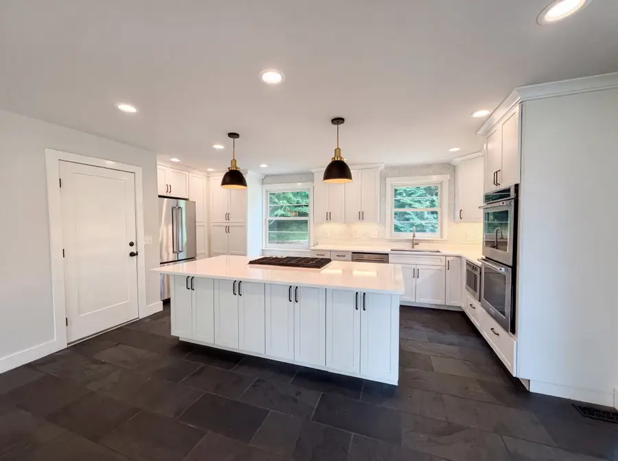6112 Pinehurst Dr, Nashville, TN 37215 - #2