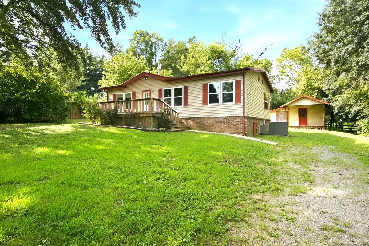 306 Stagecoach Rd, White Bluff, TN 37187 - #1