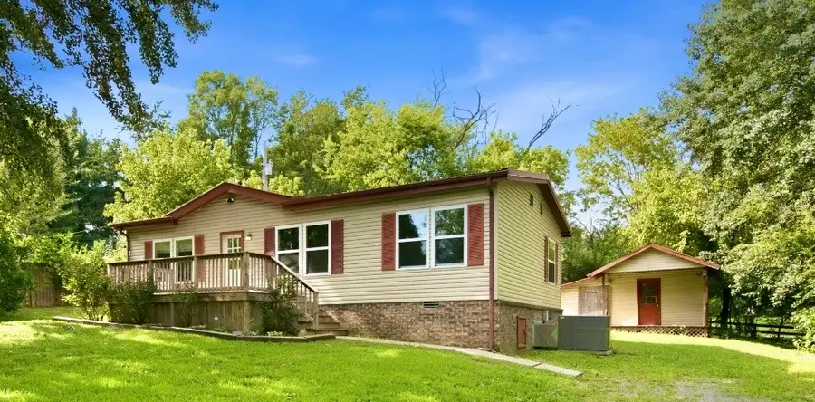 306 Stagecoach Rd, White Bluff, TN 37187 - #2