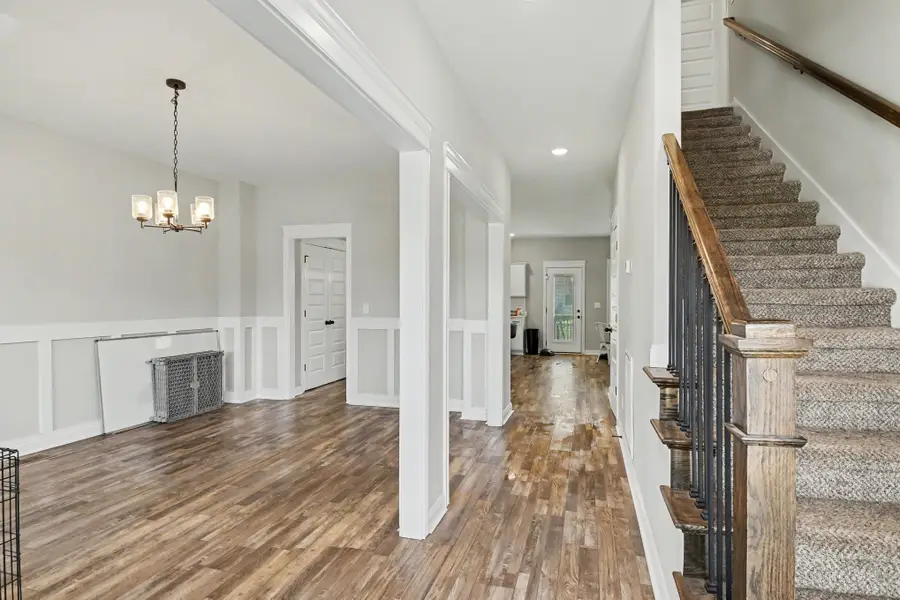272 Bluebell Dr, Clarksville, TN 37043 - #2